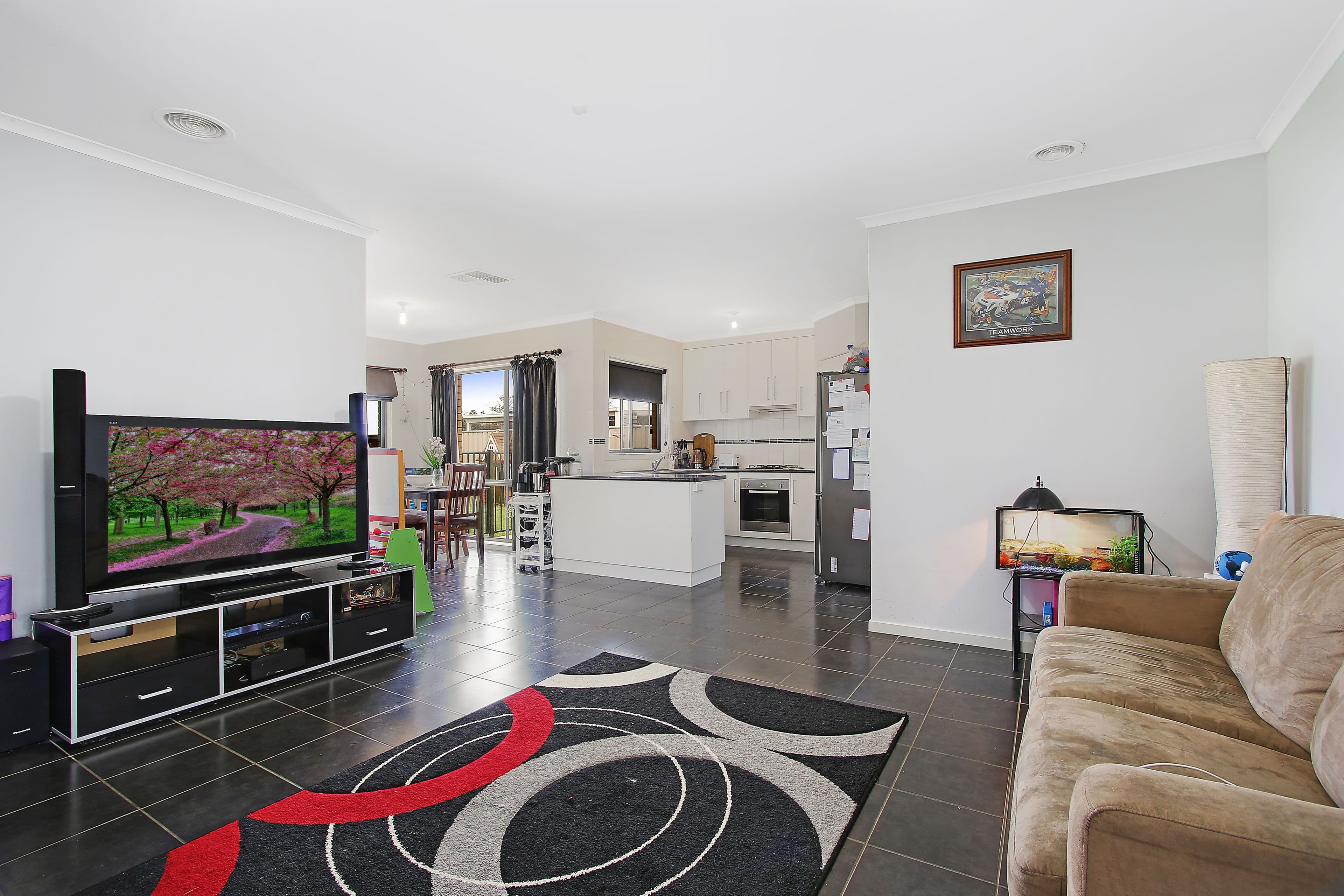 16 Amber Avenue, Benalla VIC 3672, Benalla - Thumbnail 6