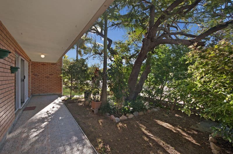 3 18A Carr Street, HERMIT PARK QLD 4812, Hermit Park - Thumbnail 2