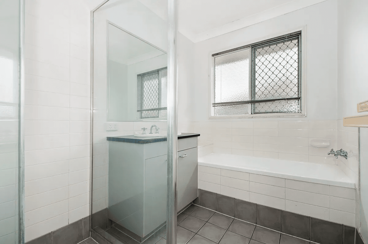 11 Lake Borumba Street, Logan Reserve QLD 4133, Logan Reserve - Thumbnail 8