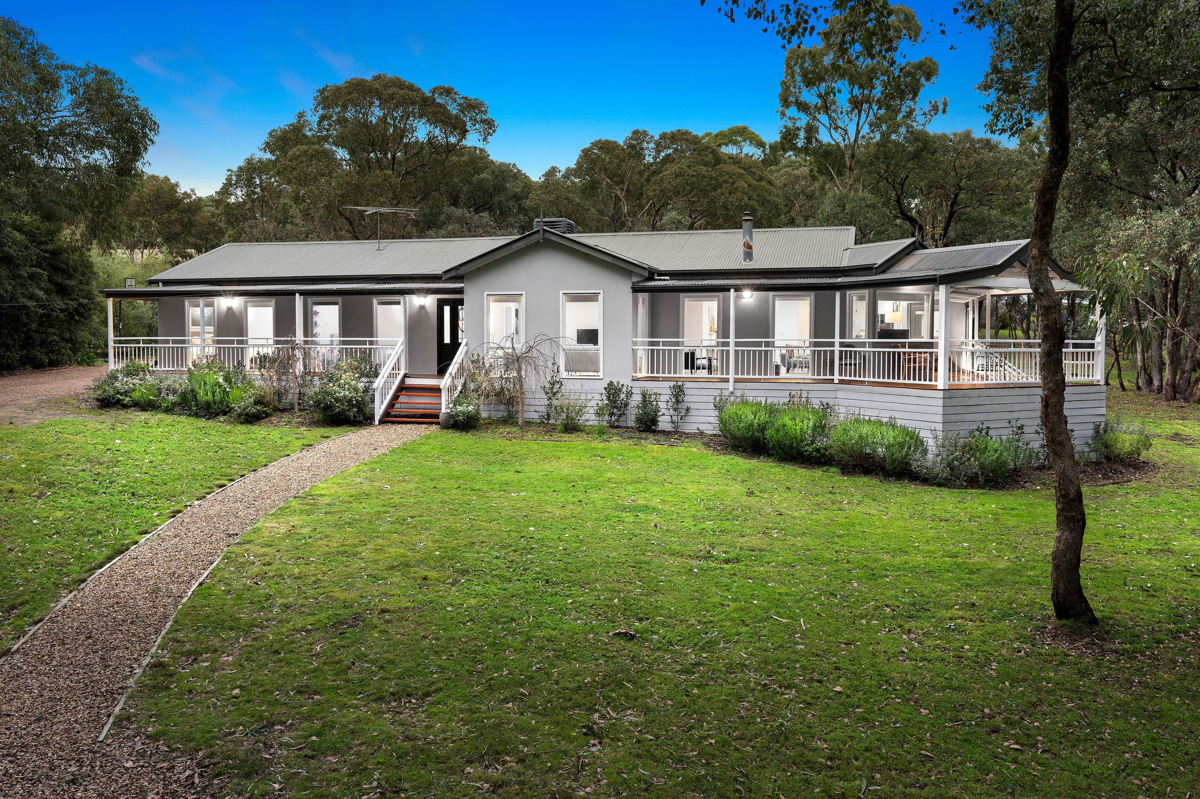 103 Worns Lane, Yarrambat VIC 3091, Yarrambat - Thumbnail 2