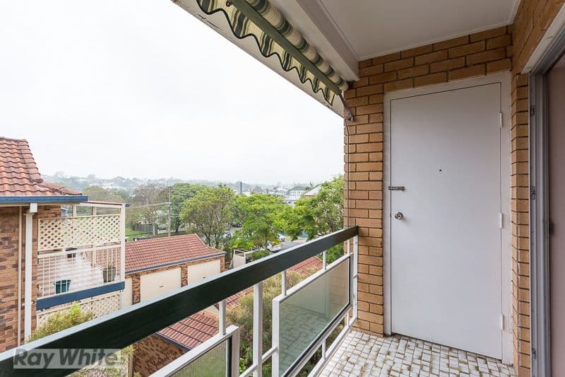 76 Kitchener Street, Coorparoo QLD 4151, Coorparoo - Thumbnail 7