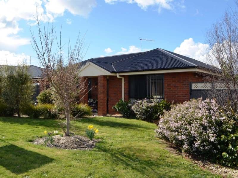15 Bethune Place, NEWNHAM TAS 7248, Newnham - Image 1