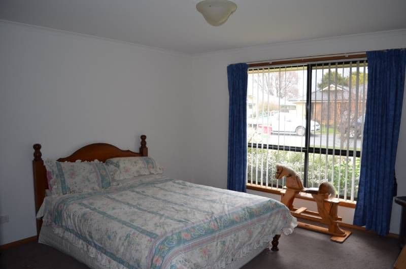 15 Bethune Place, NEWNHAM TAS 7248, Newnham - Thumbnail 4