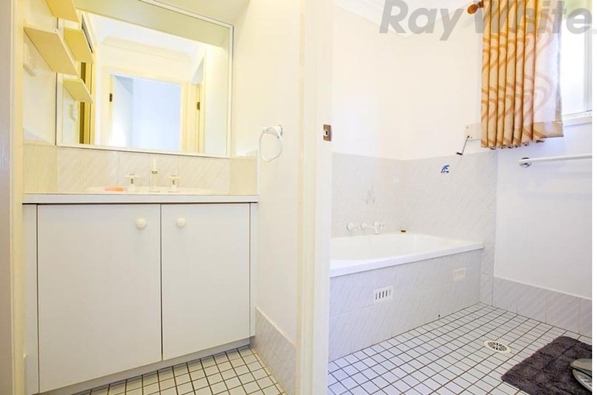 79 Whitford Road, HINCHINBROOK NSW 2168, Hinchinbrook - Thumbnail 5