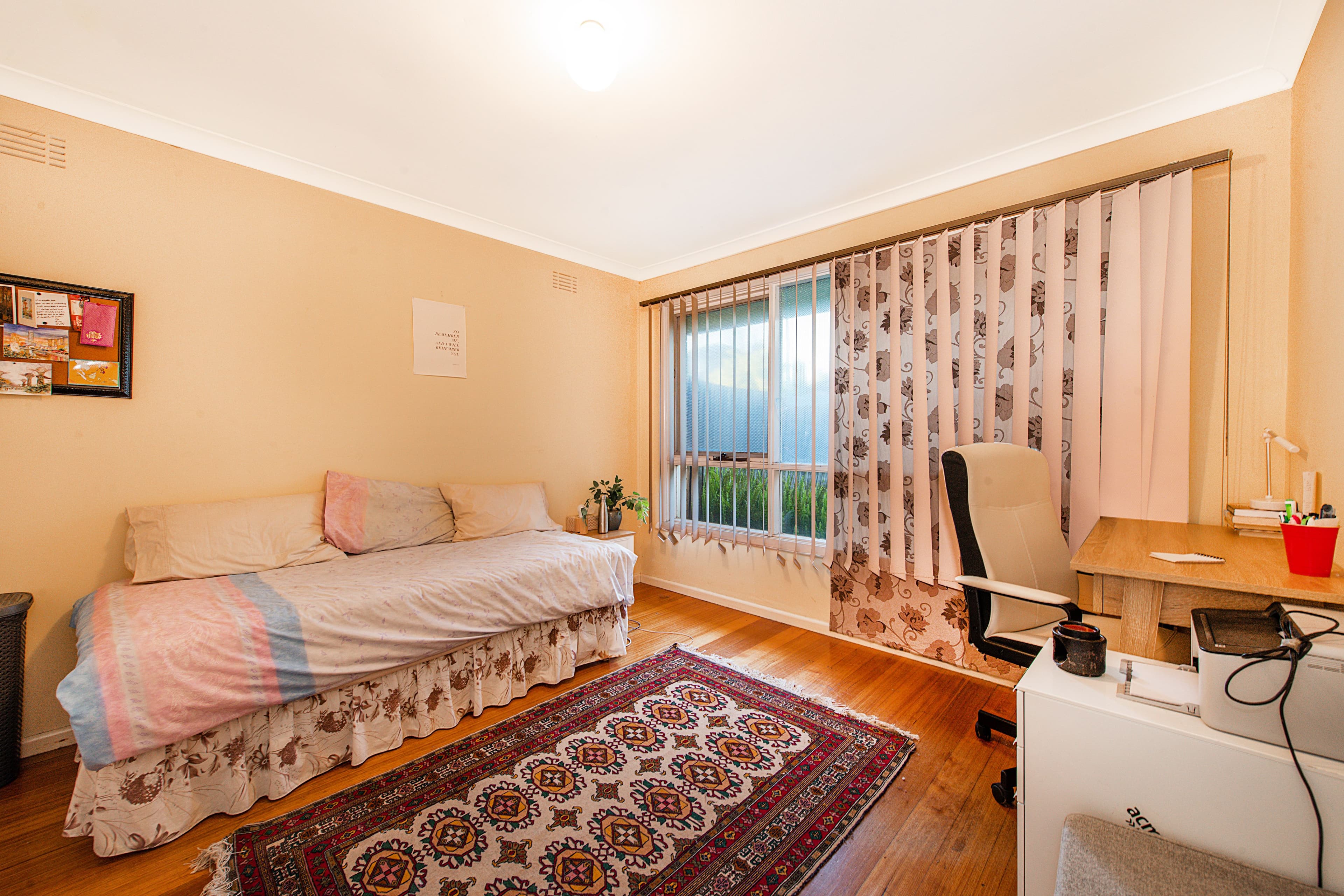 17 Golding Court, Scoresby VIC 3179, Scoresby - Thumbnail 2