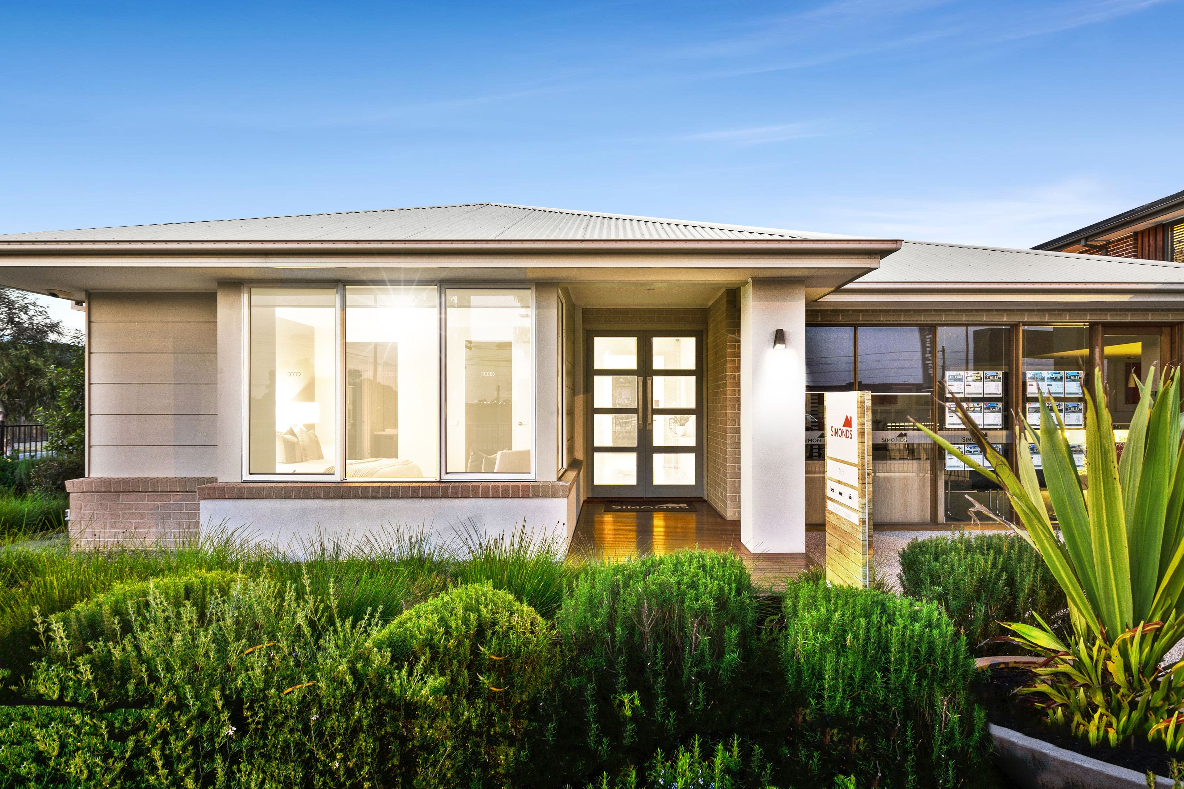 14 Hardwick Place, Officer VIC 3809, Officer - Image 1