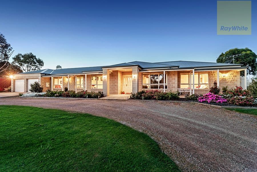 8 Vista Court, Heathcote Junction VIC 3758, Heathcote Junction - Thumbnail 2