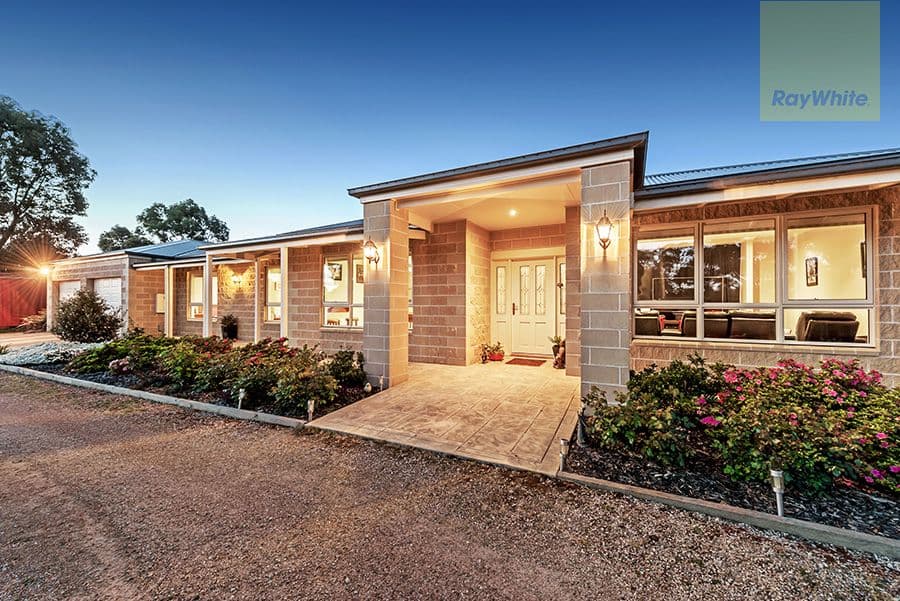 8 Vista Court, Heathcote Junction VIC 3758, Heathcote Junction - Thumbnail 3