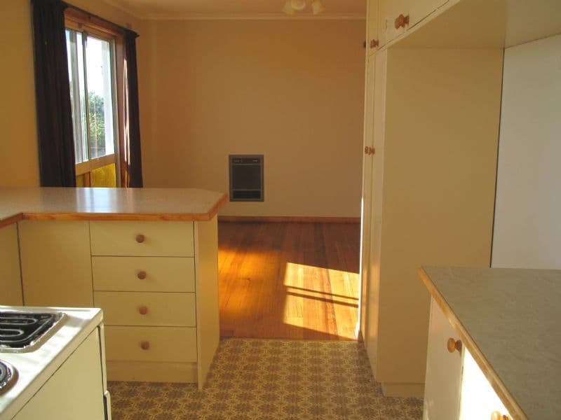 42 Orana Place, RIVERSIDE TAS 7250, Riverside - Thumbnail 5