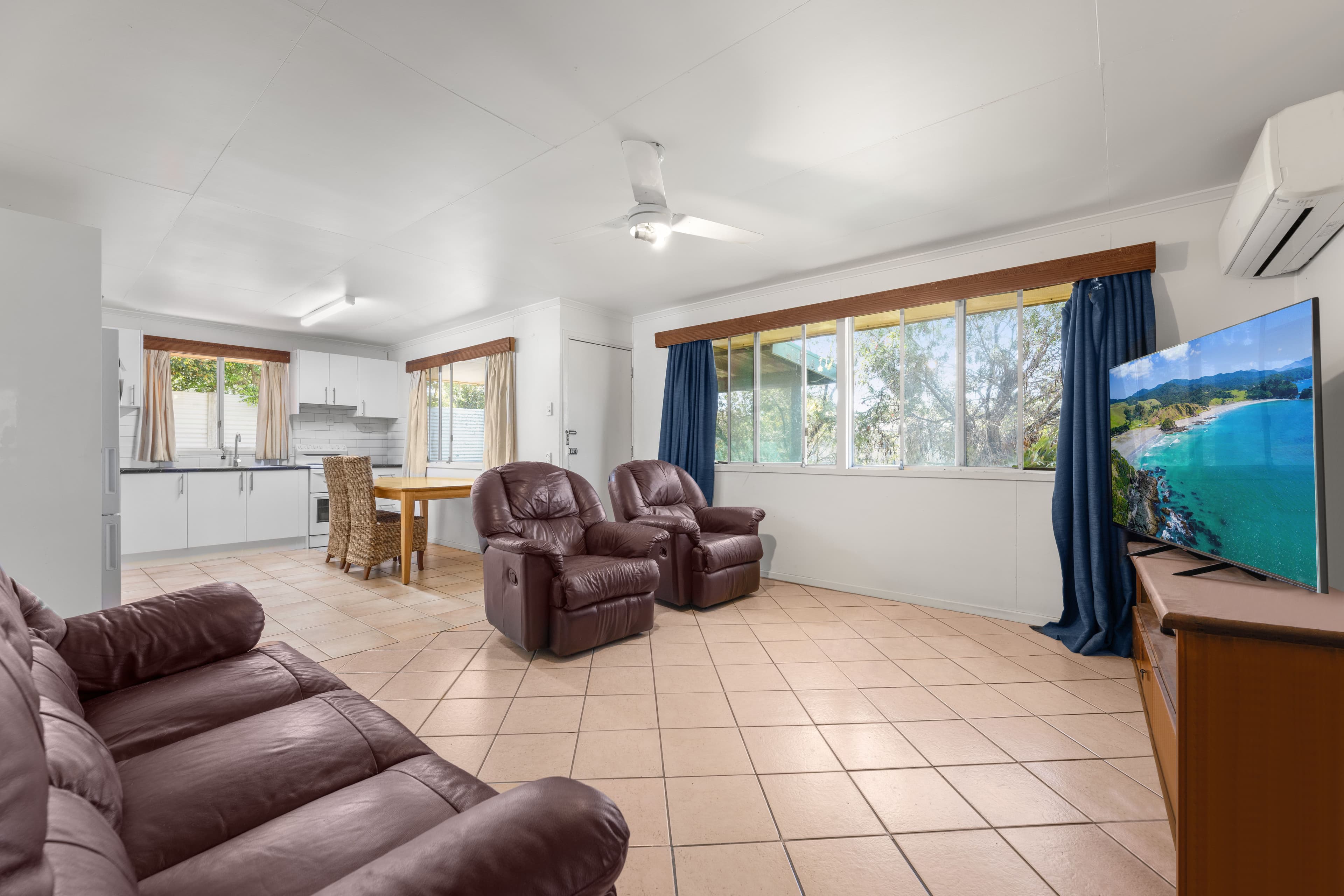 14 Parkway Drive, Mooloolaba QLD 4557, Mooloolaba - Thumbnail 3