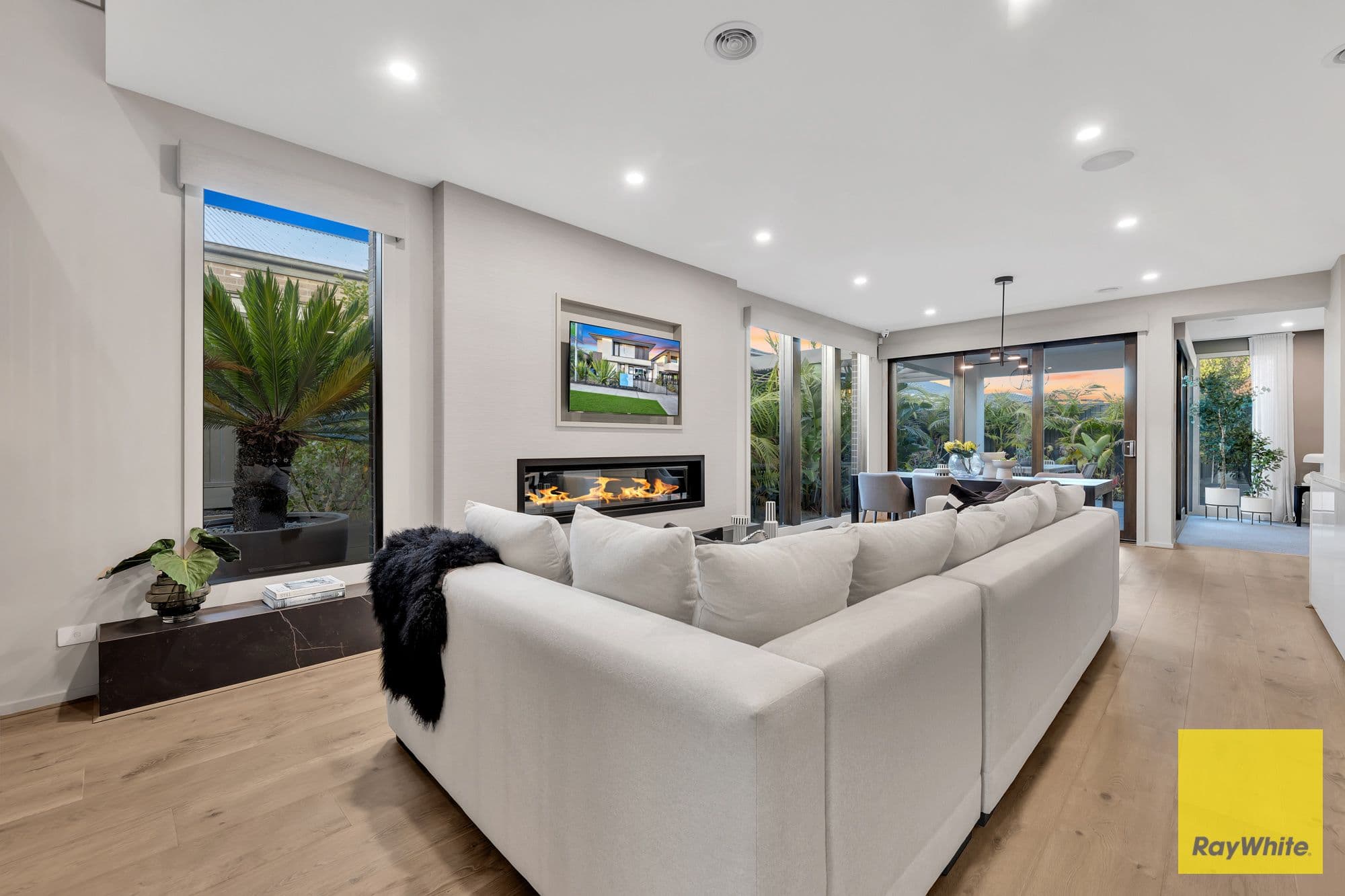 222 Soldiers Road, Berwick VIC 3806, Berwick - Thumbnail 4
