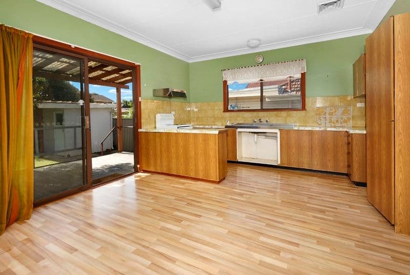 10  Unwin Street, BEXLEY NSW 2207, Bexley - Thumbnail 3