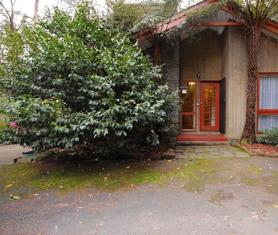 36 Priestley Crescent, MOUNT EVELYN VIC 3796, Mount Evelyn - Thumbnail 2
