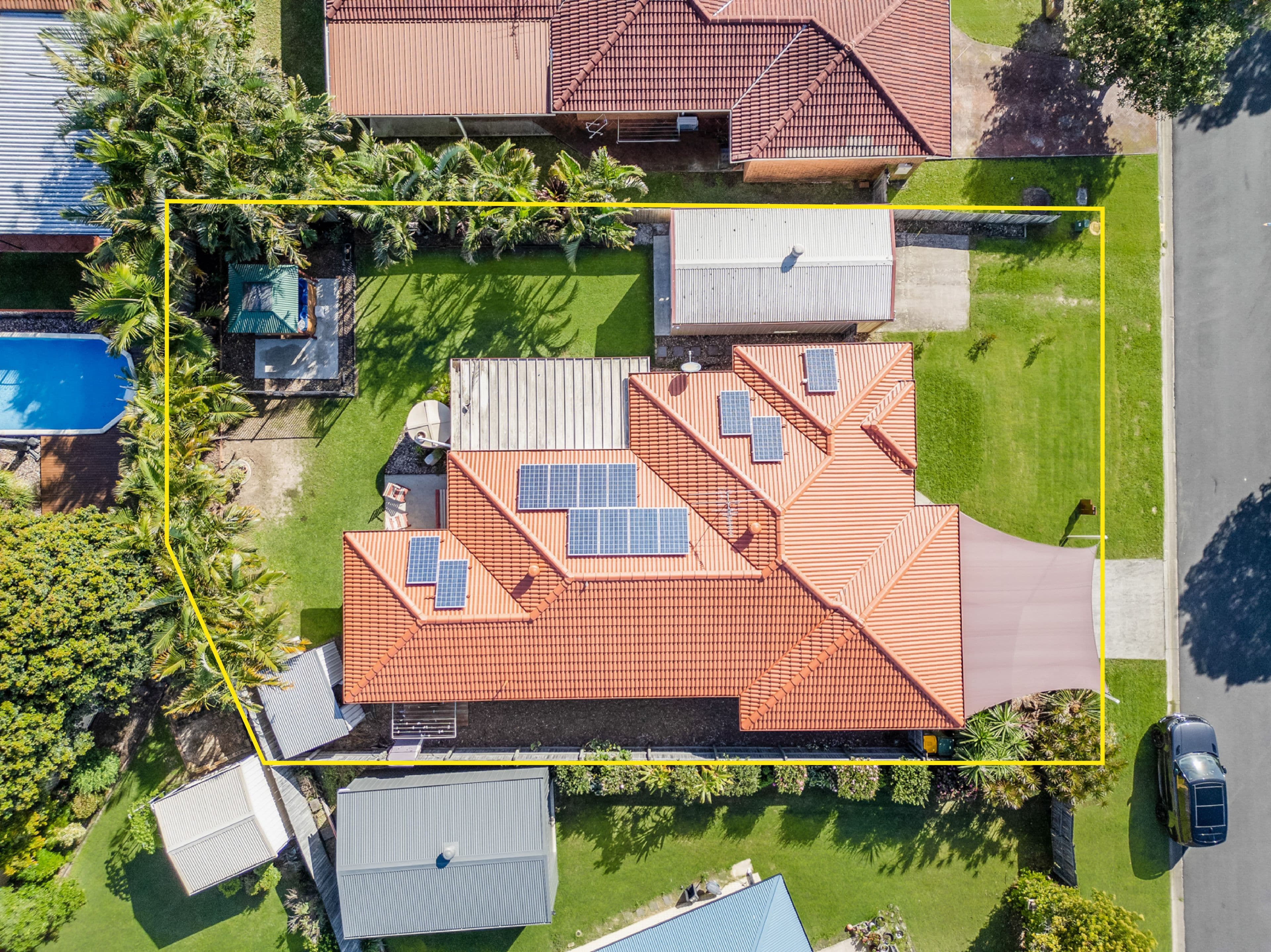 1 Sutherland Crescent, Morayfield QLD 4506, Morayfield - Thumbnail 2