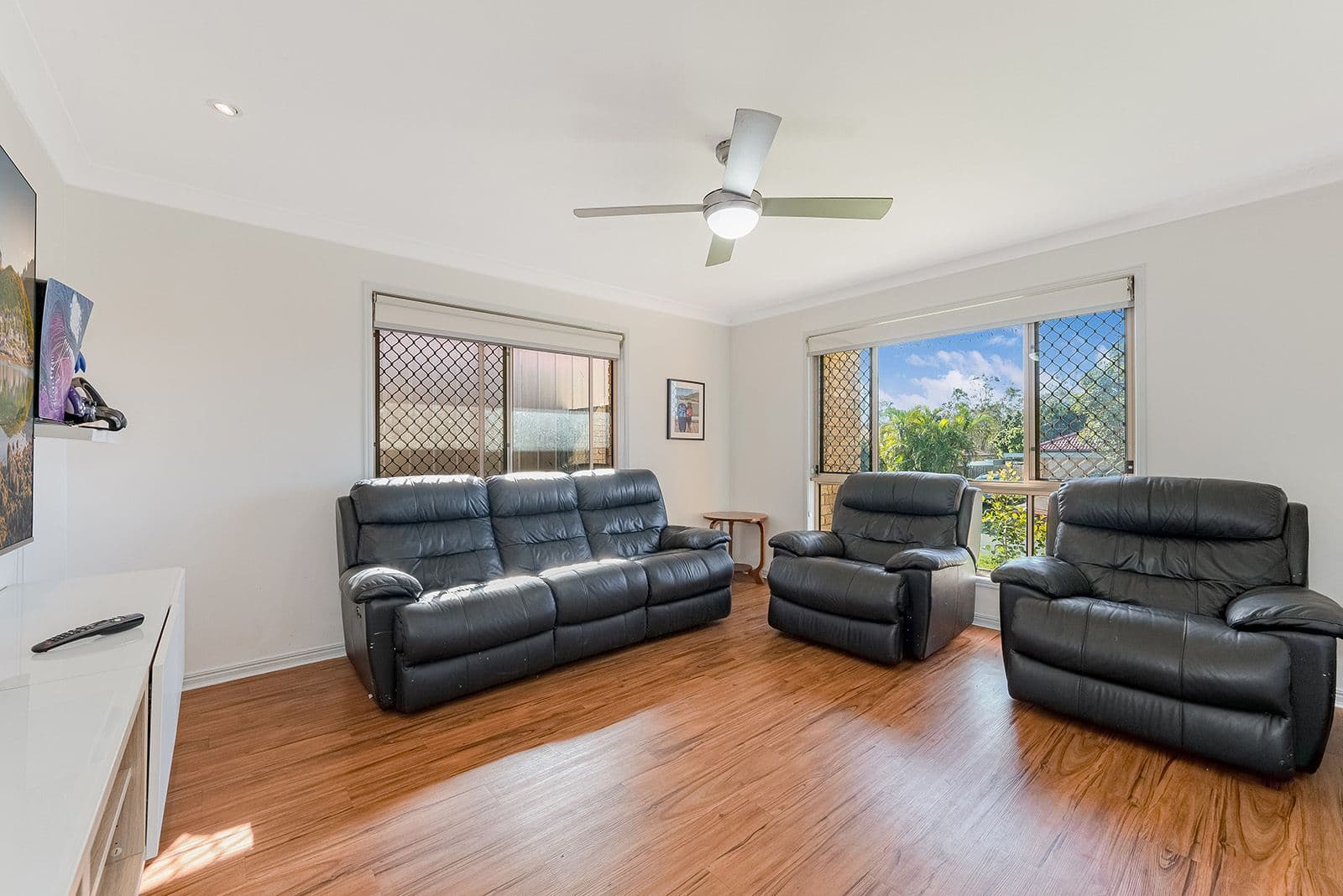 1 Sutherland Crescent, Morayfield QLD 4506, Morayfield - Thumbnail 5