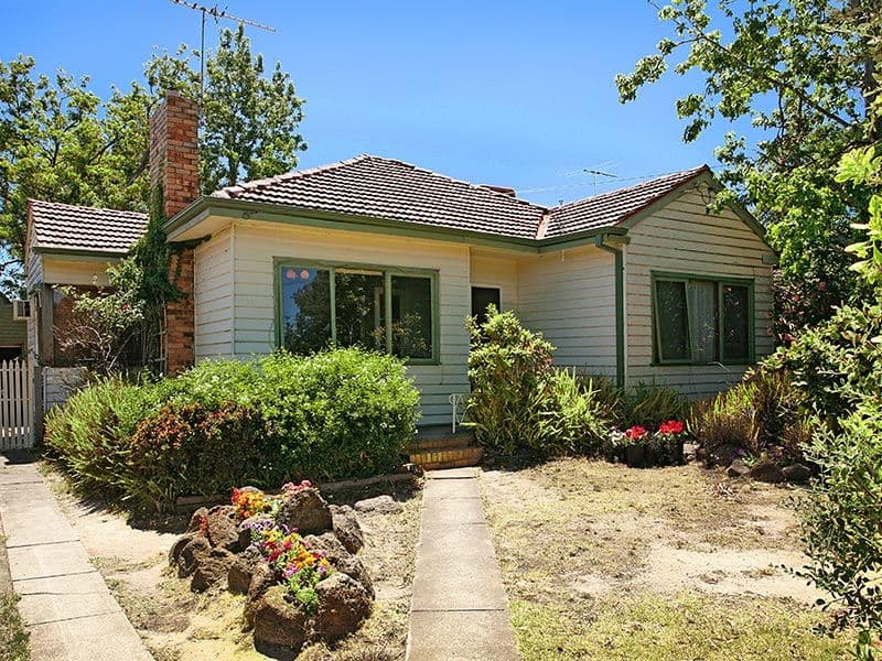 16 Roberts Avenue, BOX HILL SOUTH VIC 3128, Box Hill South - Thumbnail 2