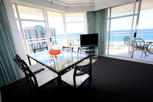 12A Second Avenue Apartments, BURLEIGH HEADS QLD 4220, Burleigh Heads - Thumbnail 4