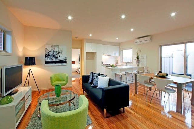 73 Darebin Boulevard, RESERVOIR VIC 3073, Reservoir - Thumbnail 2