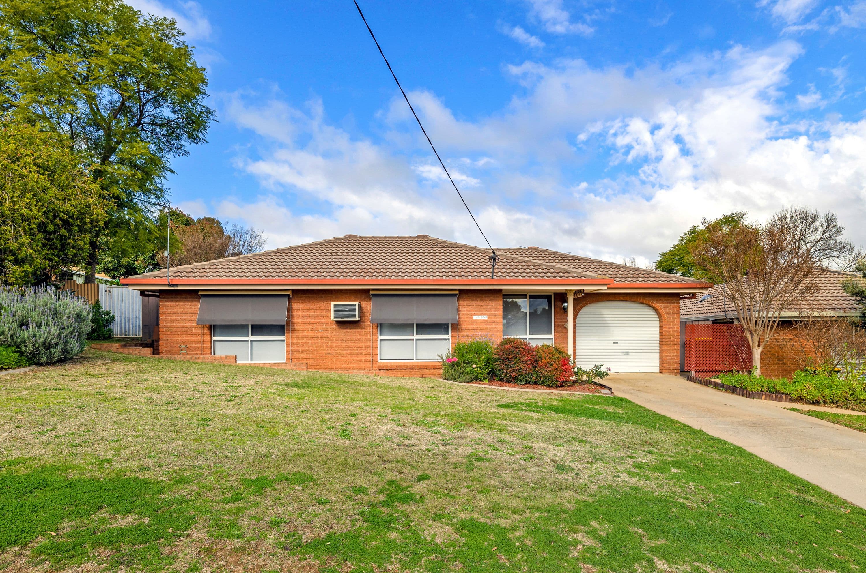 1 Roosevelt Drive, Tolland NSW 2650, Tolland - Image 1