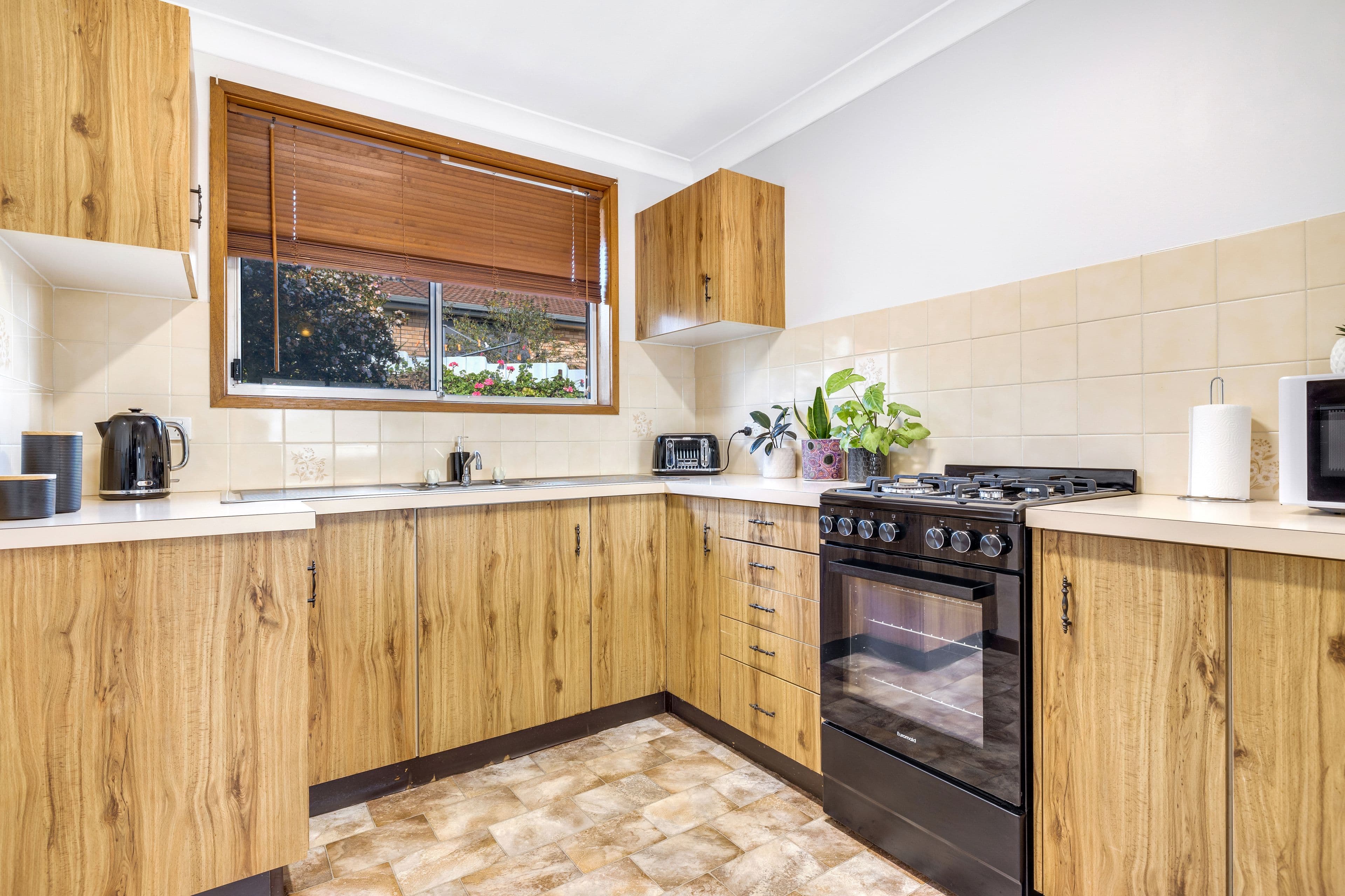 1 Roosevelt Drive, Tolland NSW 2650, Tolland - Thumbnail 4