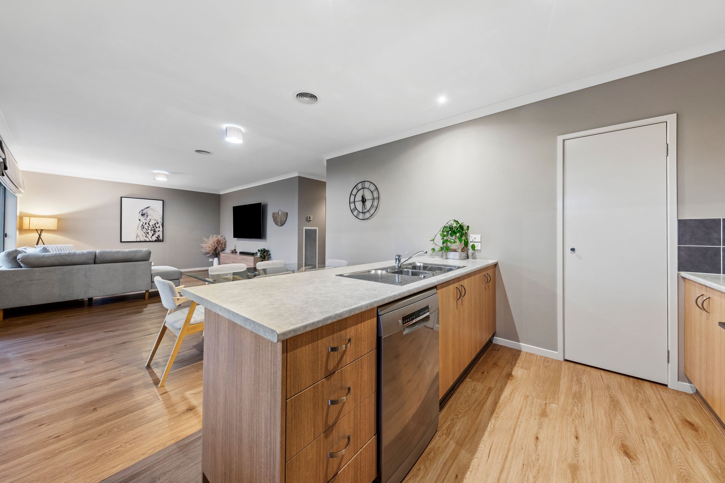 7 Britton Drive, Pakenham VIC 3810, Pakenham - Thumbnail 5