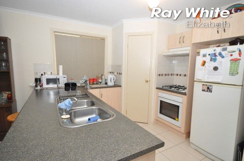 3 Greenlea Court, Munno Para West SA 5115, Munno Para West - Thumbnail 5