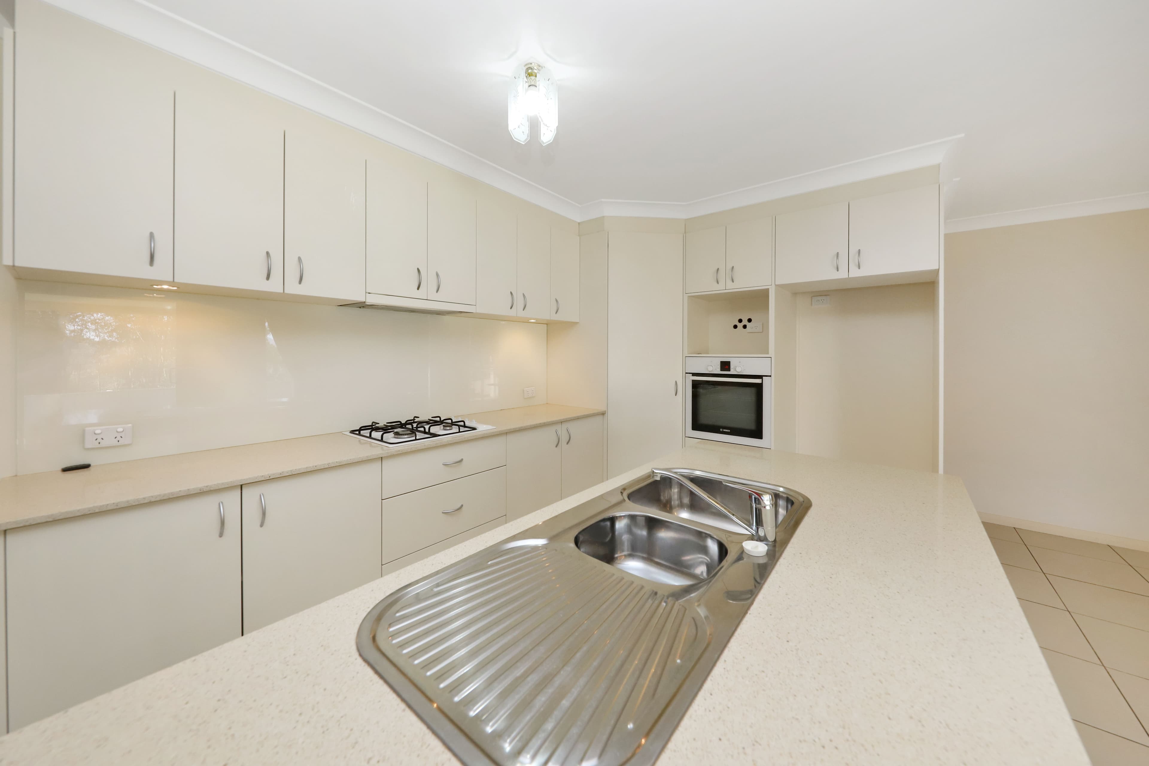 10 Murphy Place, Tumut NSW 2720, Tumut - Thumbnail 3