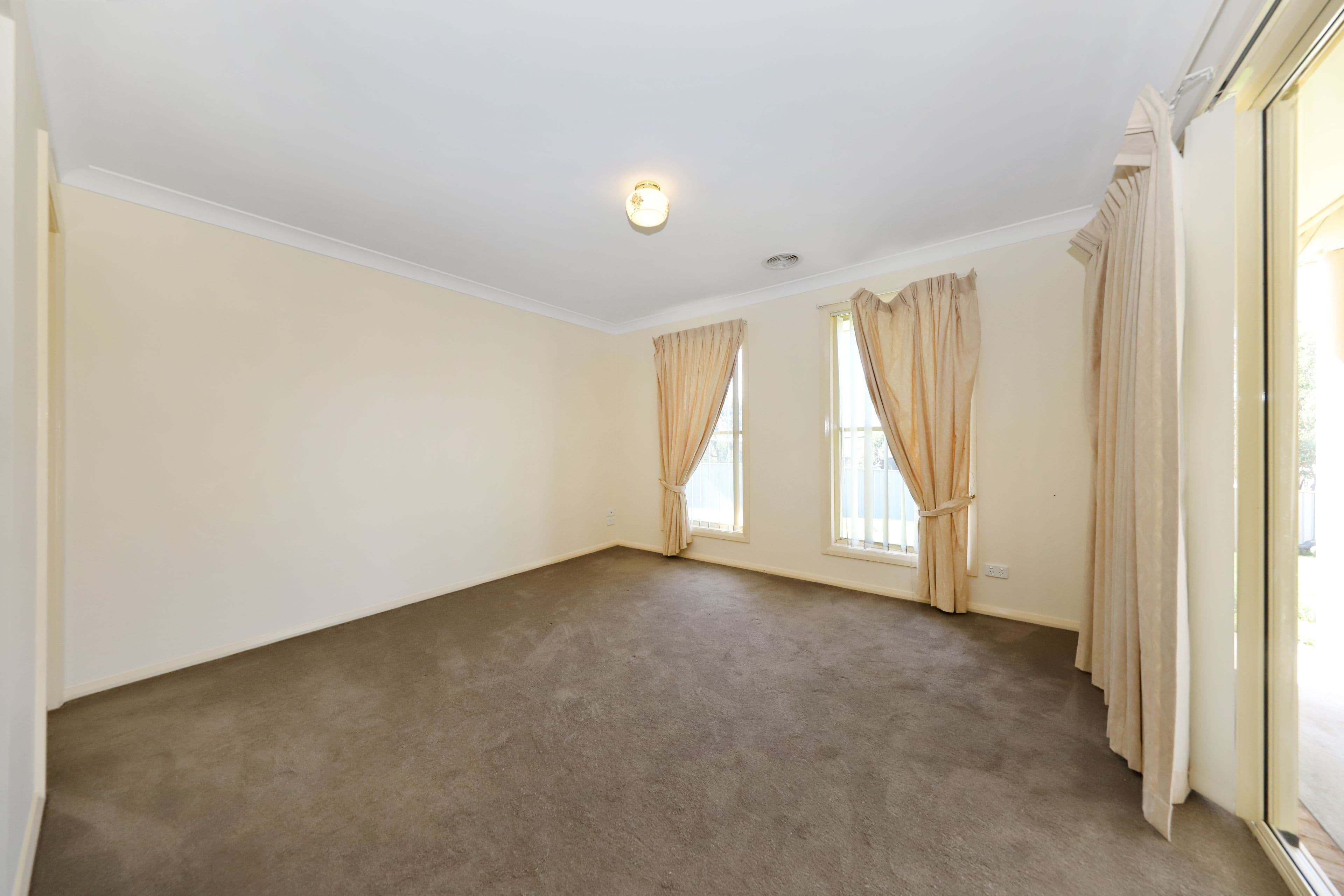 10 Murphy Place, Tumut NSW 2720, Tumut - Thumbnail 7