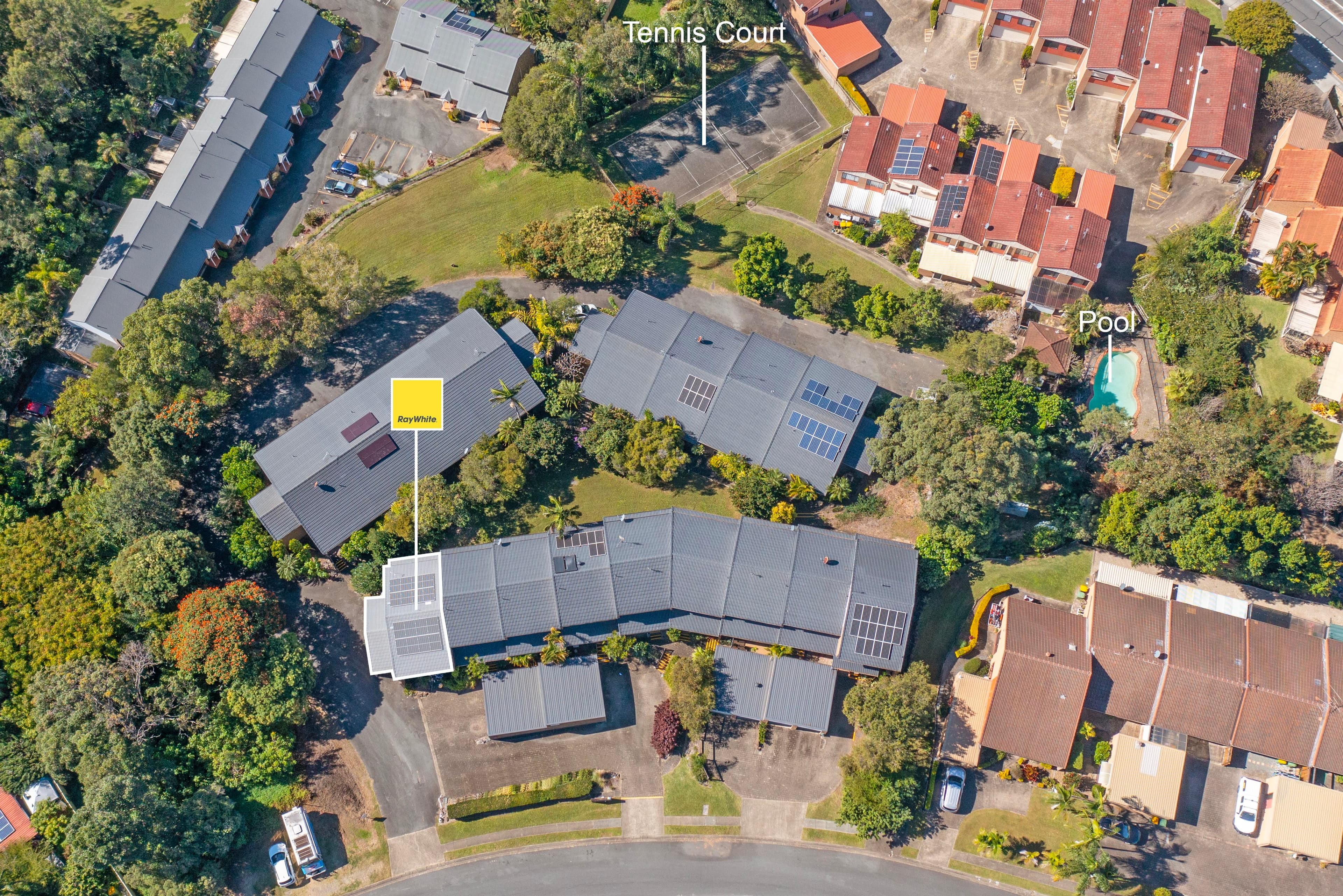 11 Balfour Crescent, Highland Park QLD 4211, Highland Park - Thumbnail 2