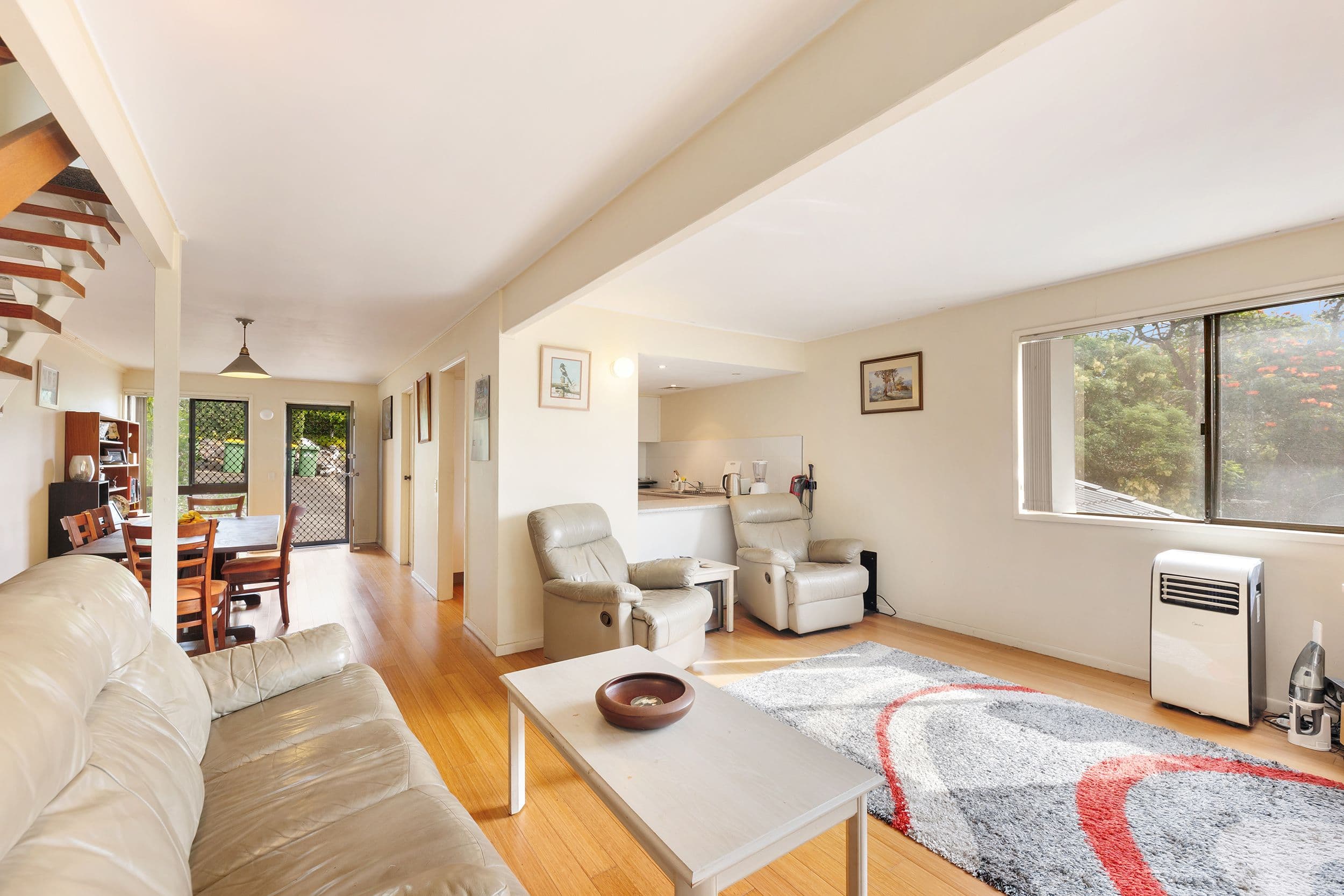 11 Balfour Crescent, Highland Park QLD 4211, Highland Park - Thumbnail 3