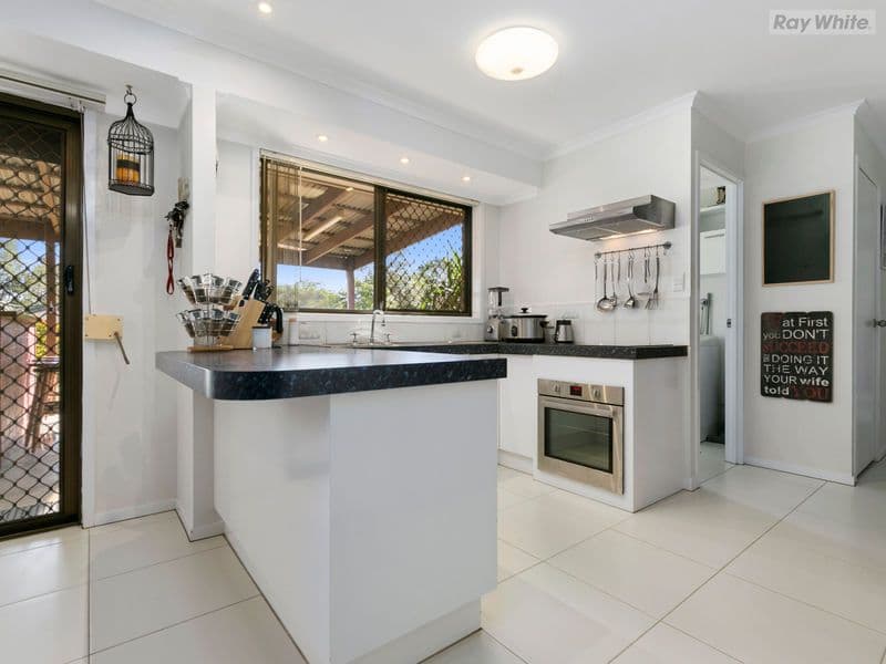31 Hartley Crescent, Redbank Plains QLD 4301, Redbank Plains - Thumbnail 2