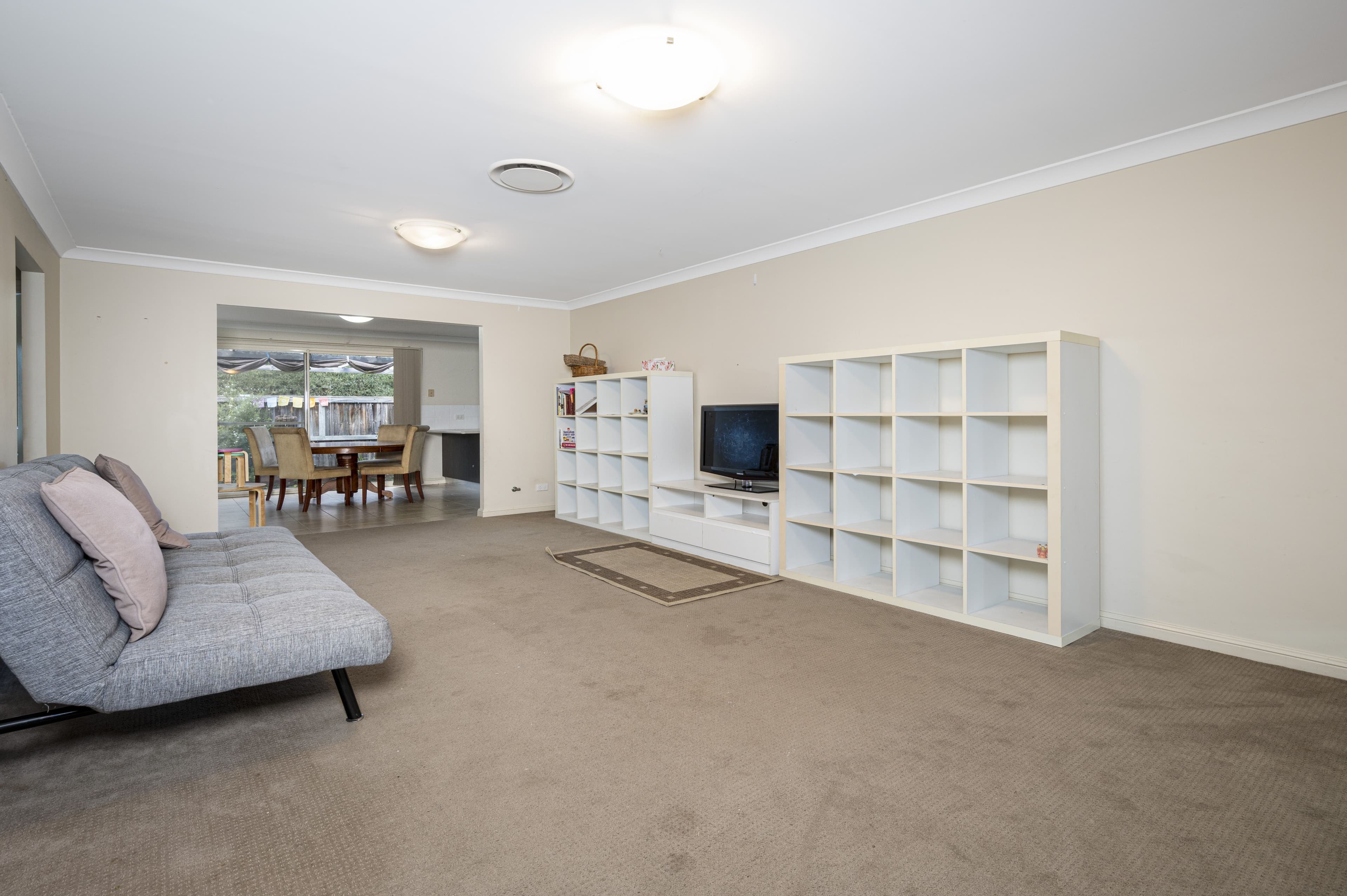 4 Valerie Street, Tahmoor NSW 2573, Tahmoor - Thumbnail 4