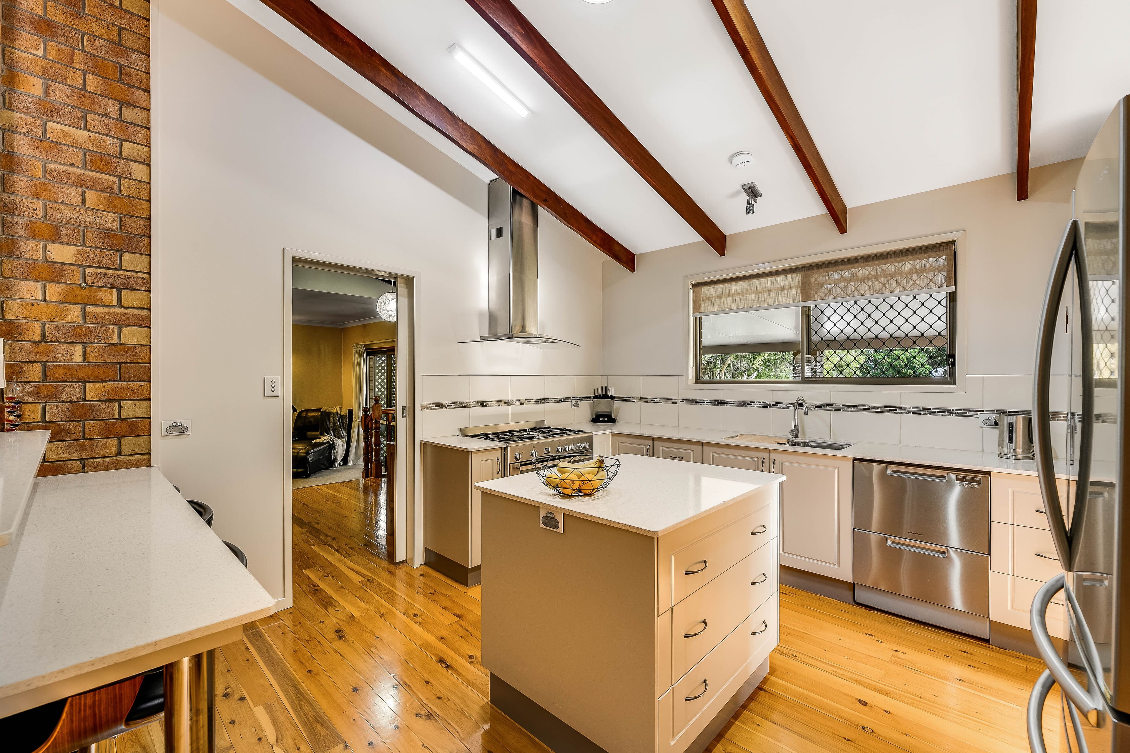 31 Cawdor Road, Highfields QLD 4352, Highfields - Thumbnail 4