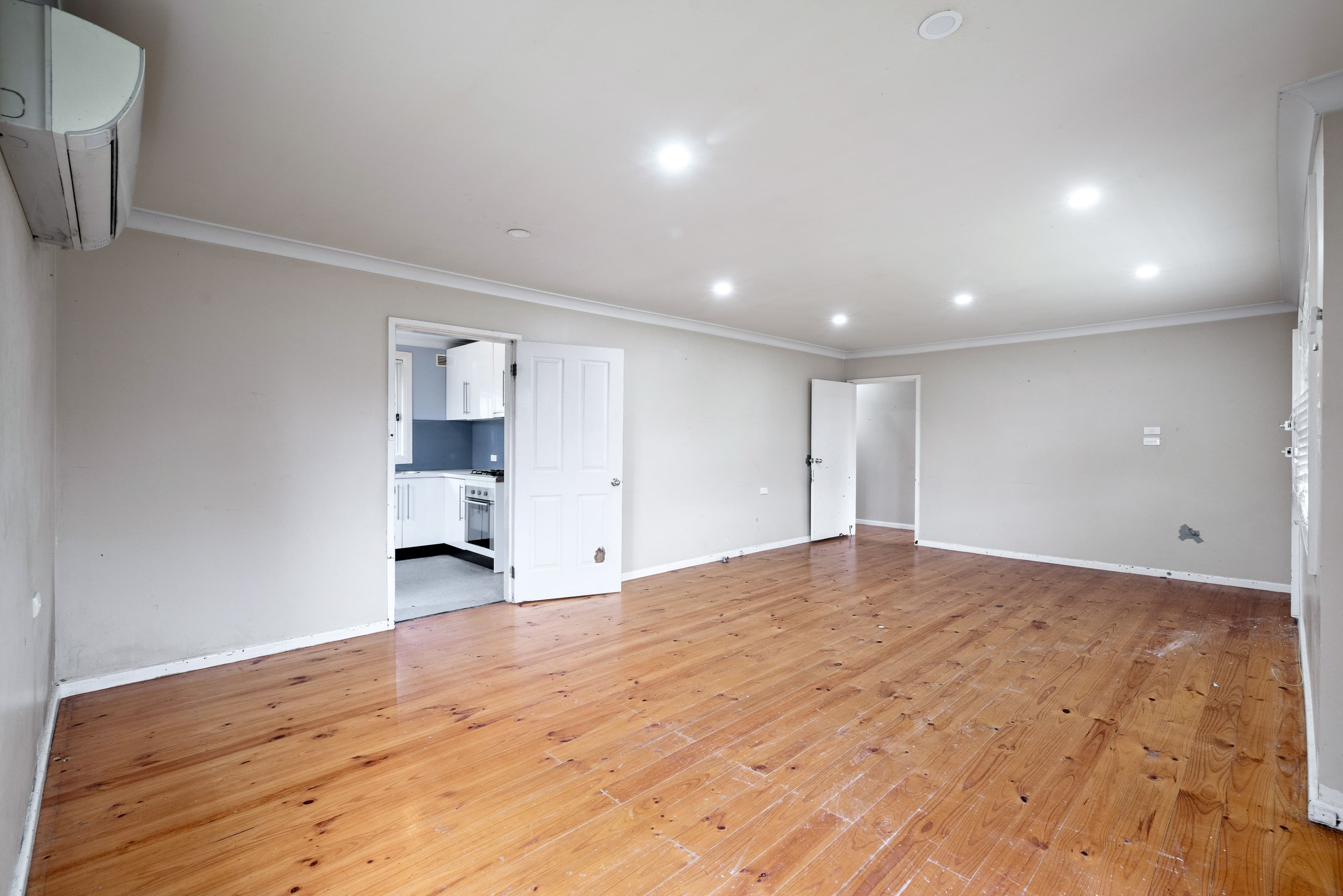 69 Grevillea Crescent, Macquarie Fields NSW 2564, Macquarie Fields - Thumbnail 4