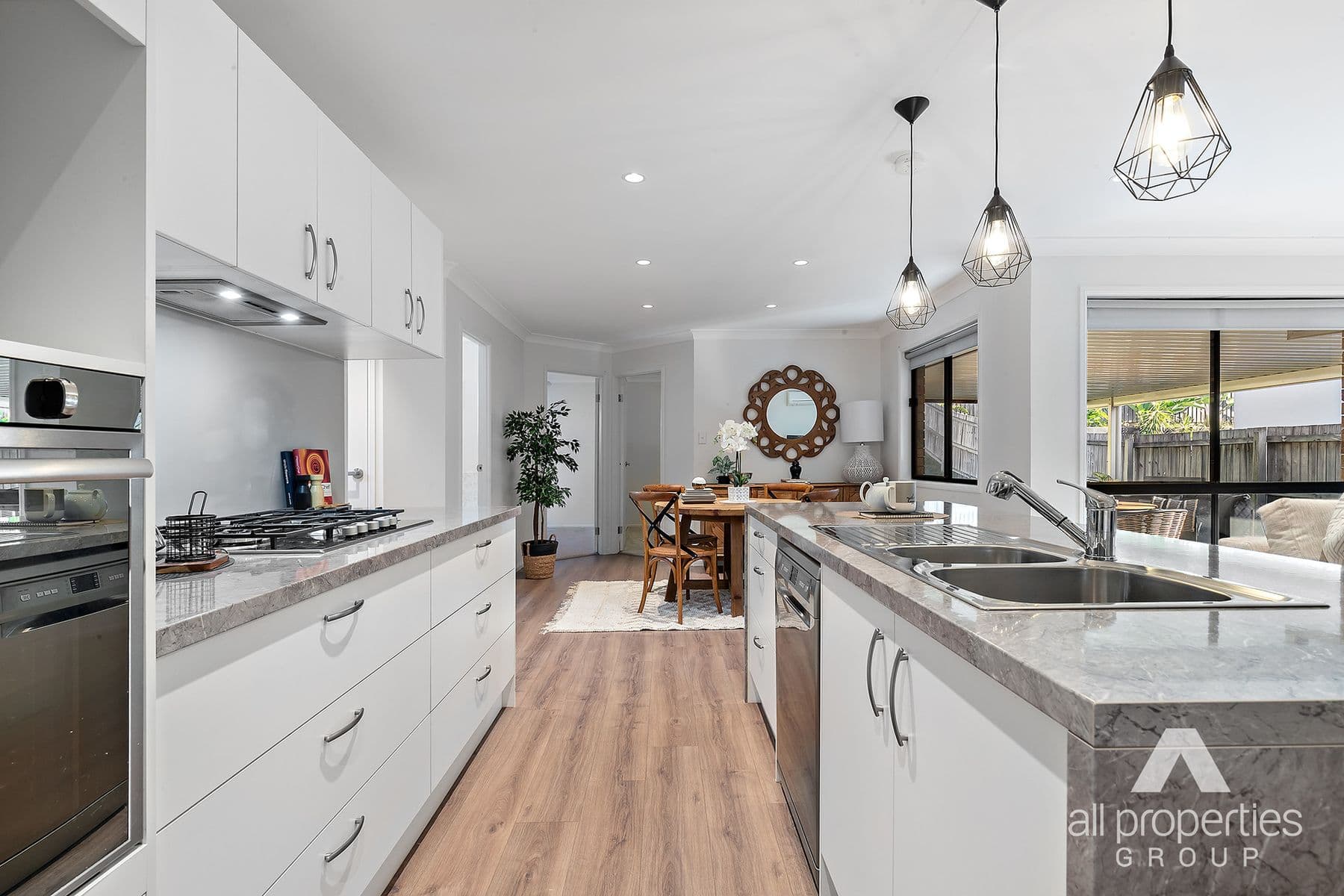 17 Kew Close, Forest Lake, QLD 4078, Forest Lake - Thumbnail 3
