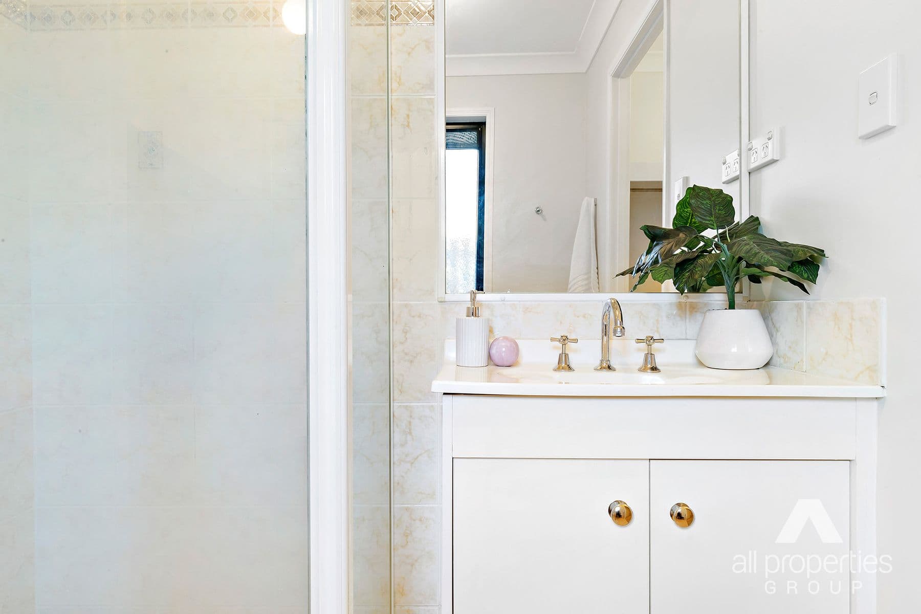 17 Kew Close, Forest Lake, QLD 4078, Forest Lake - Thumbnail 8