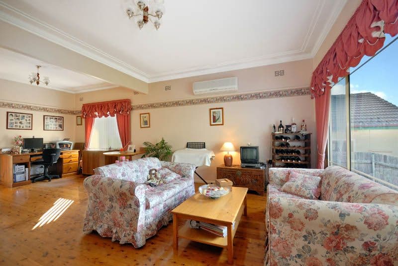 10 Short Street, HEATHCOTE NSW 2233, Heathcote - Thumbnail 3