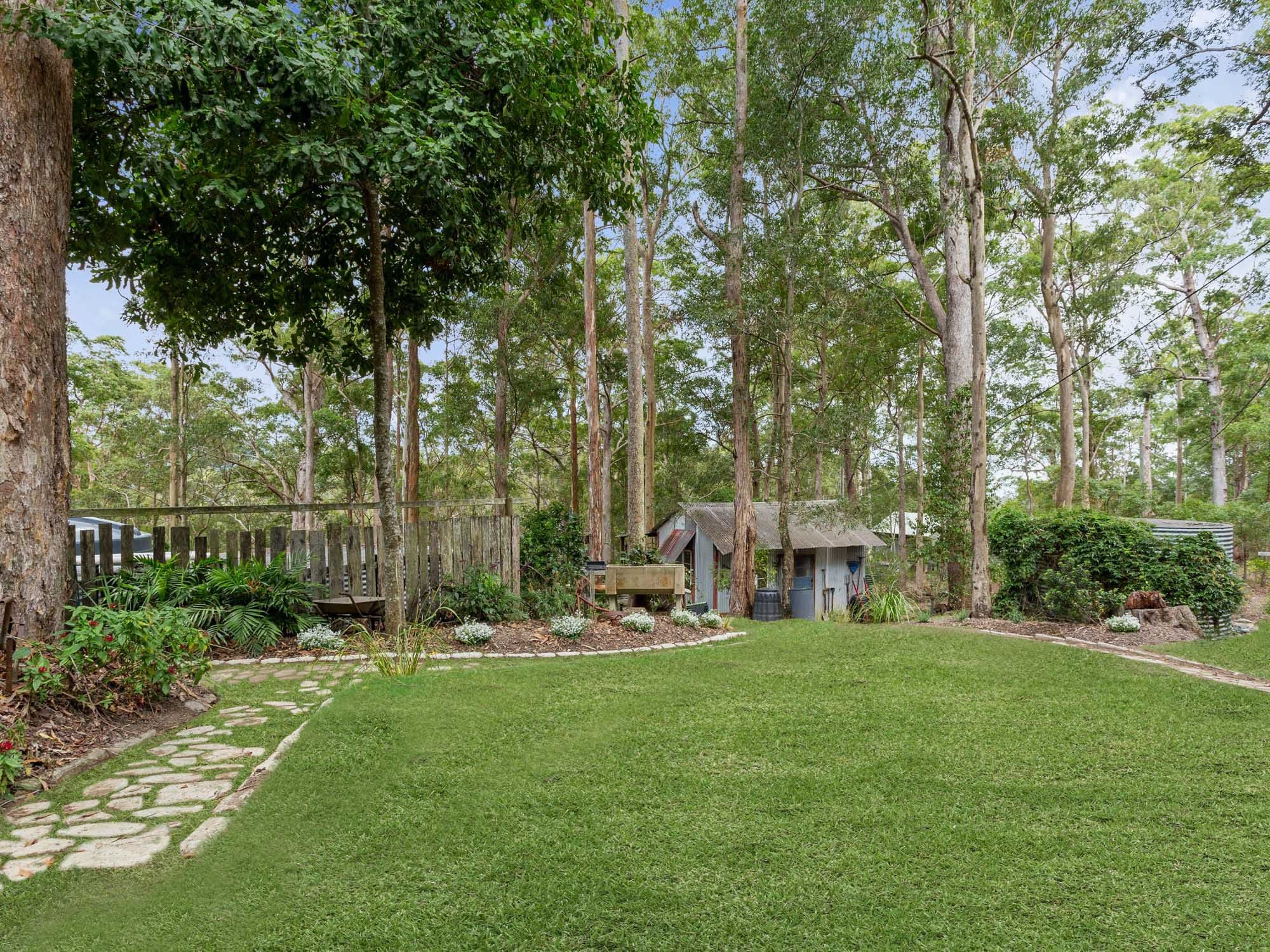 95 Harland Road, Mount Glorious QLD 4520, Mount Glorious - Thumbnail 2