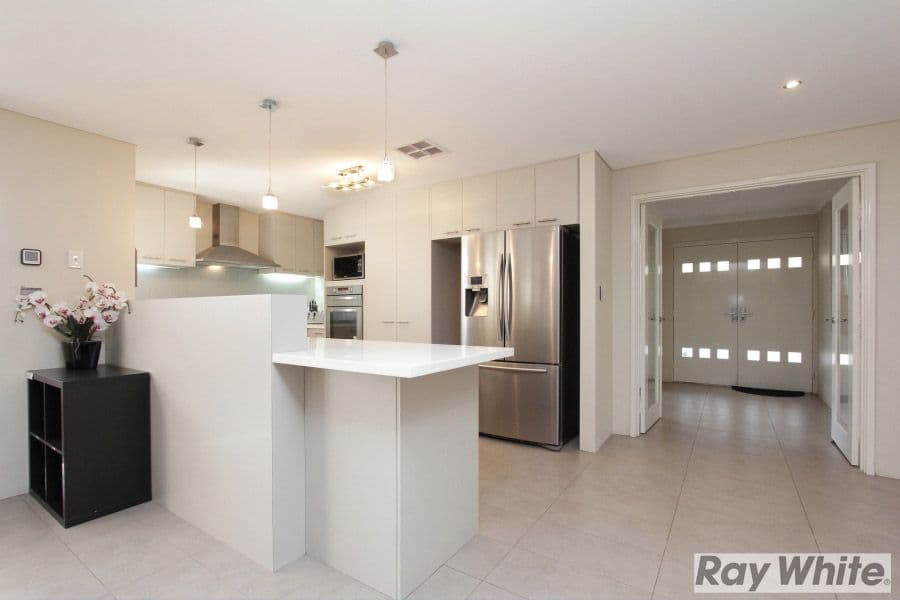 23 Whitehart Entrance, Aveley WA 6069, Aveley - Thumbnail 4
