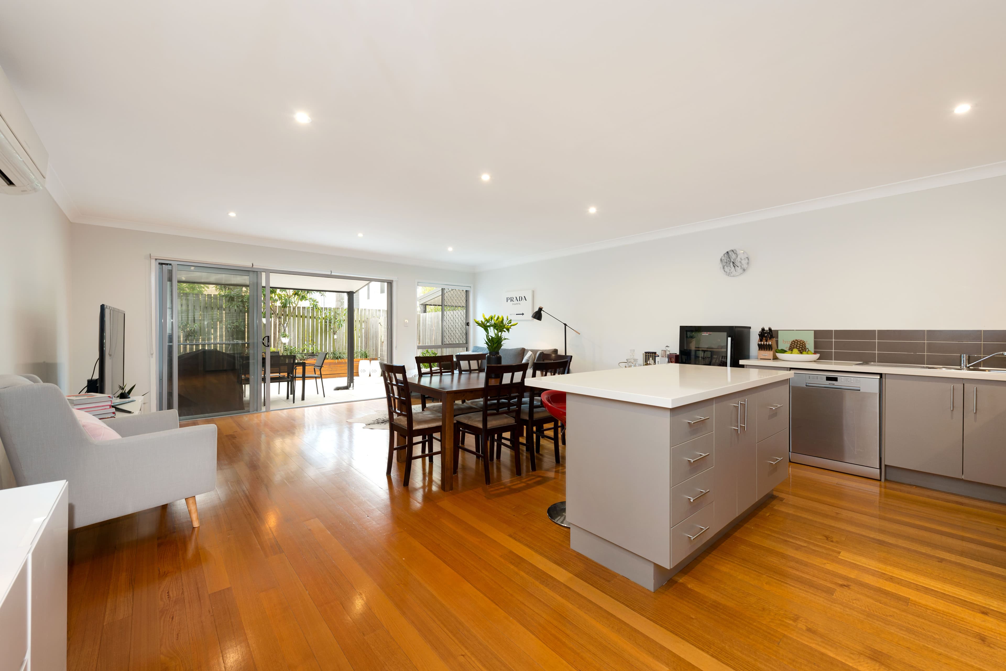 16 Agnes Street, Morningside QLD 4170, Morningside - Image 1