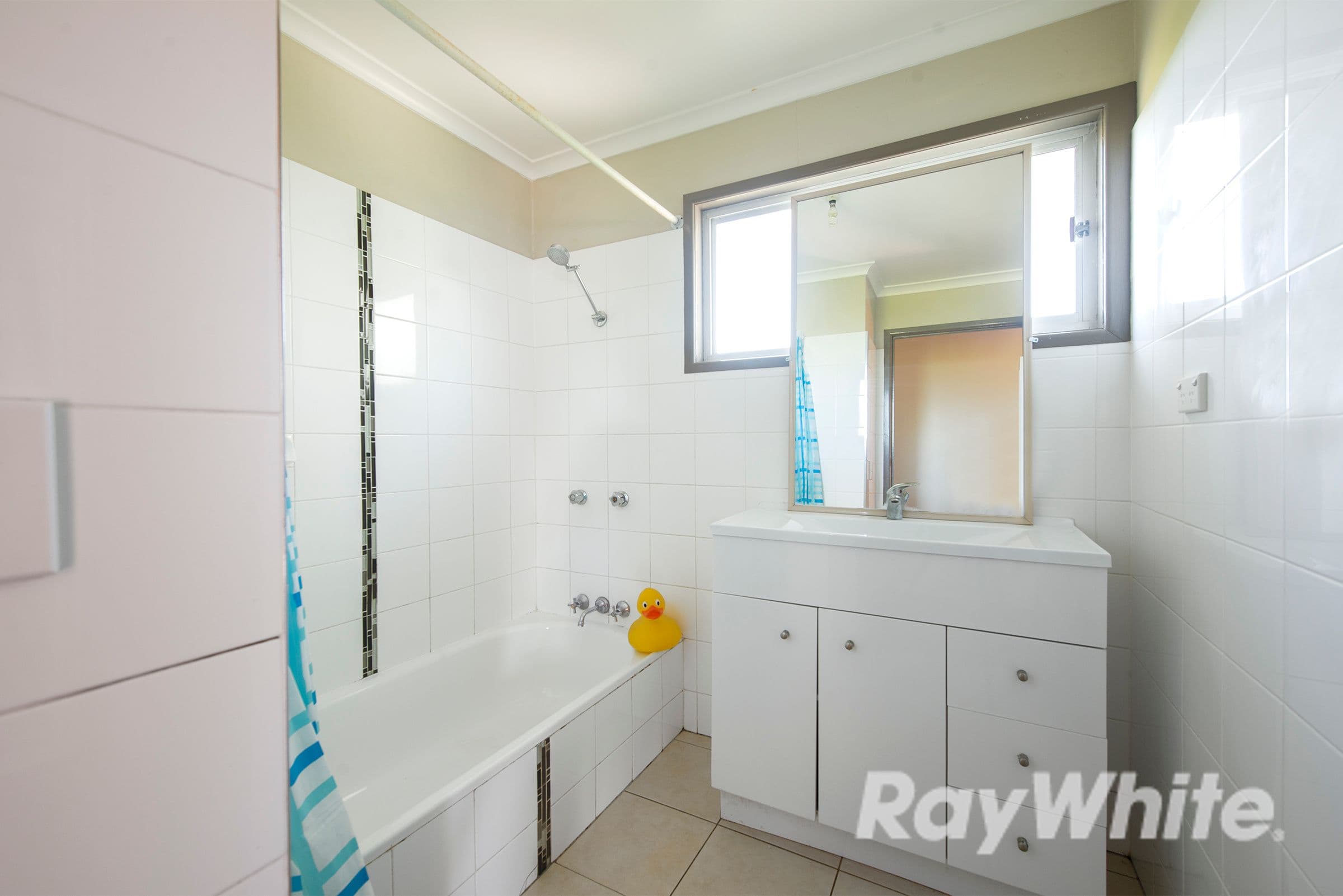 7 Karen Street, Woodridge QLD 4114, Woodridge - Thumbnail 5