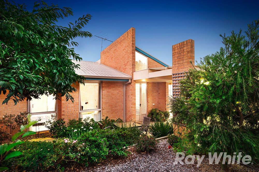 21 Valley Road, Mount Waverley VIC 3149, Mount Waverley - Image 1