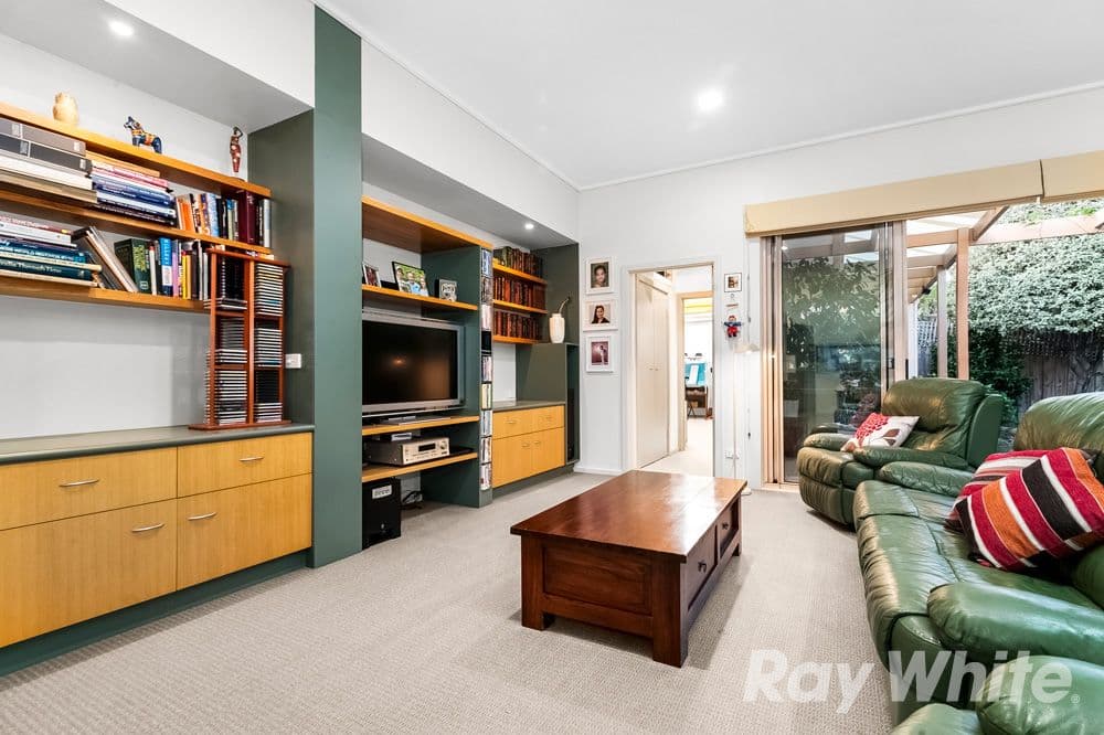 21 Valley Road, Mount Waverley VIC 3149, Mount Waverley - Thumbnail 4