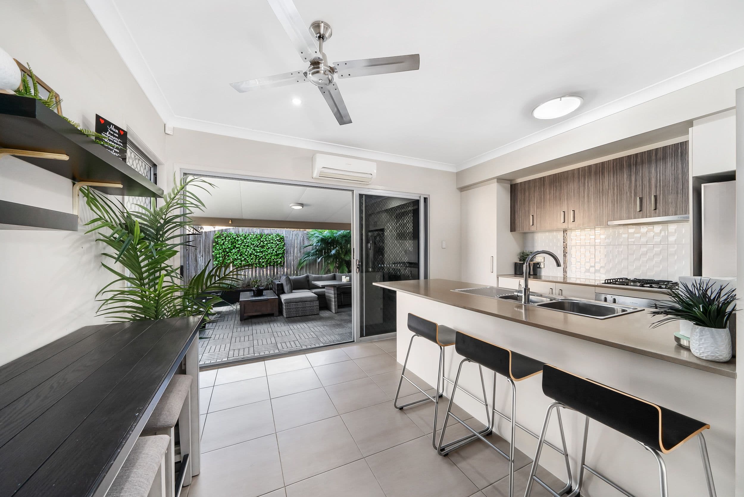 24 Lisa Crescent, Coomera QLD 4209, Coomera - Thumbnail 6