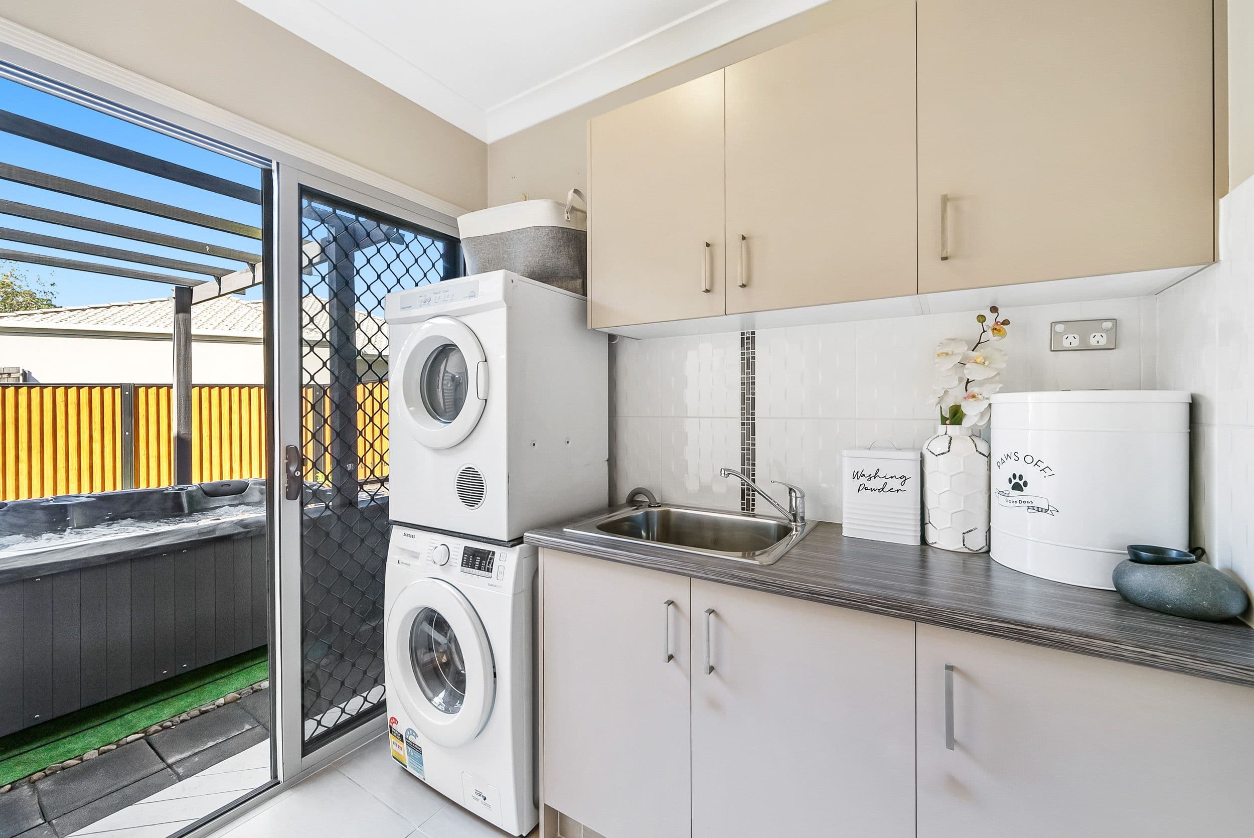 24 Lisa Crescent, Coomera QLD 4209, Coomera - Thumbnail 7