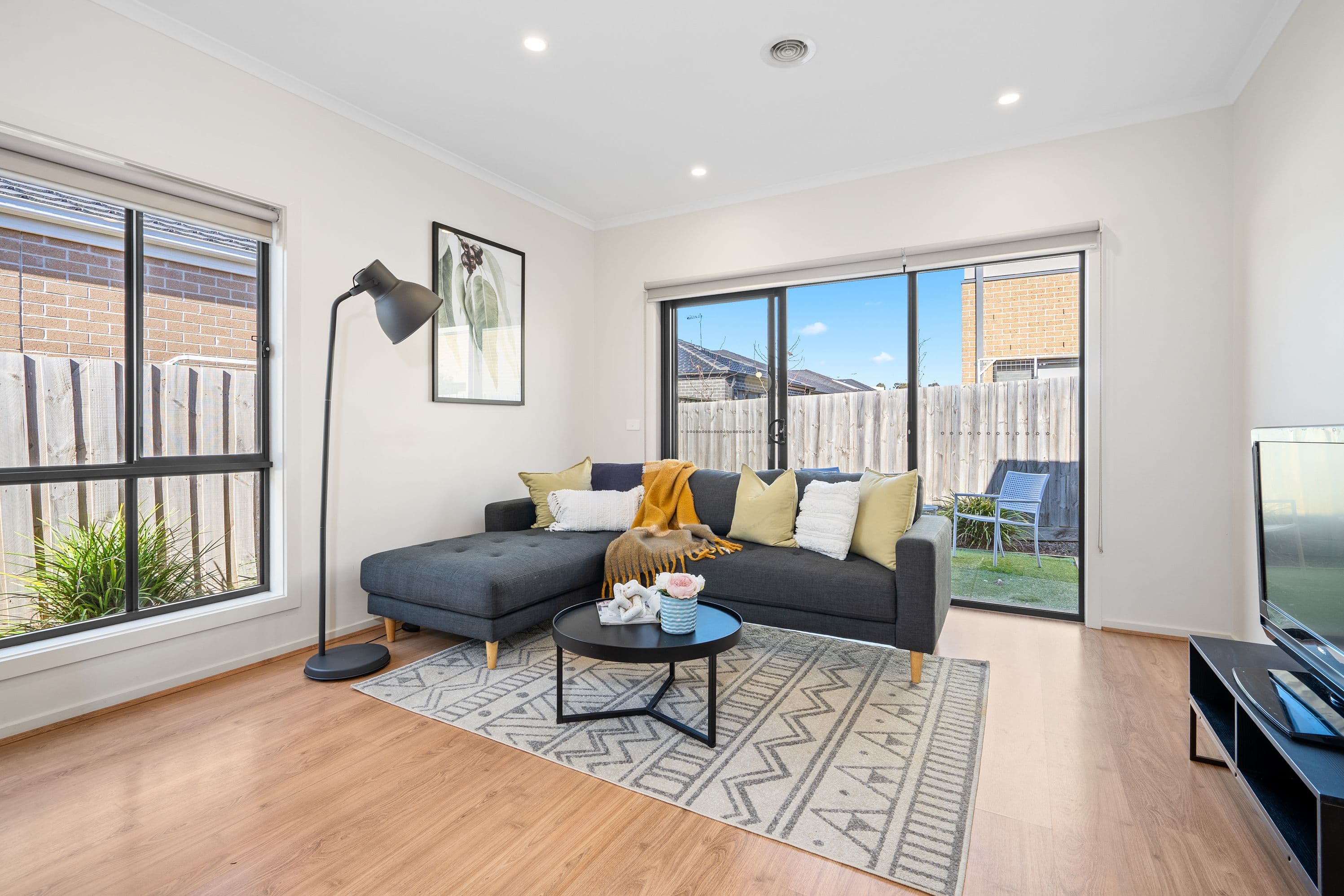 8 Hanley Street, Mernda VIC 3754, Mernda - Thumbnail 4