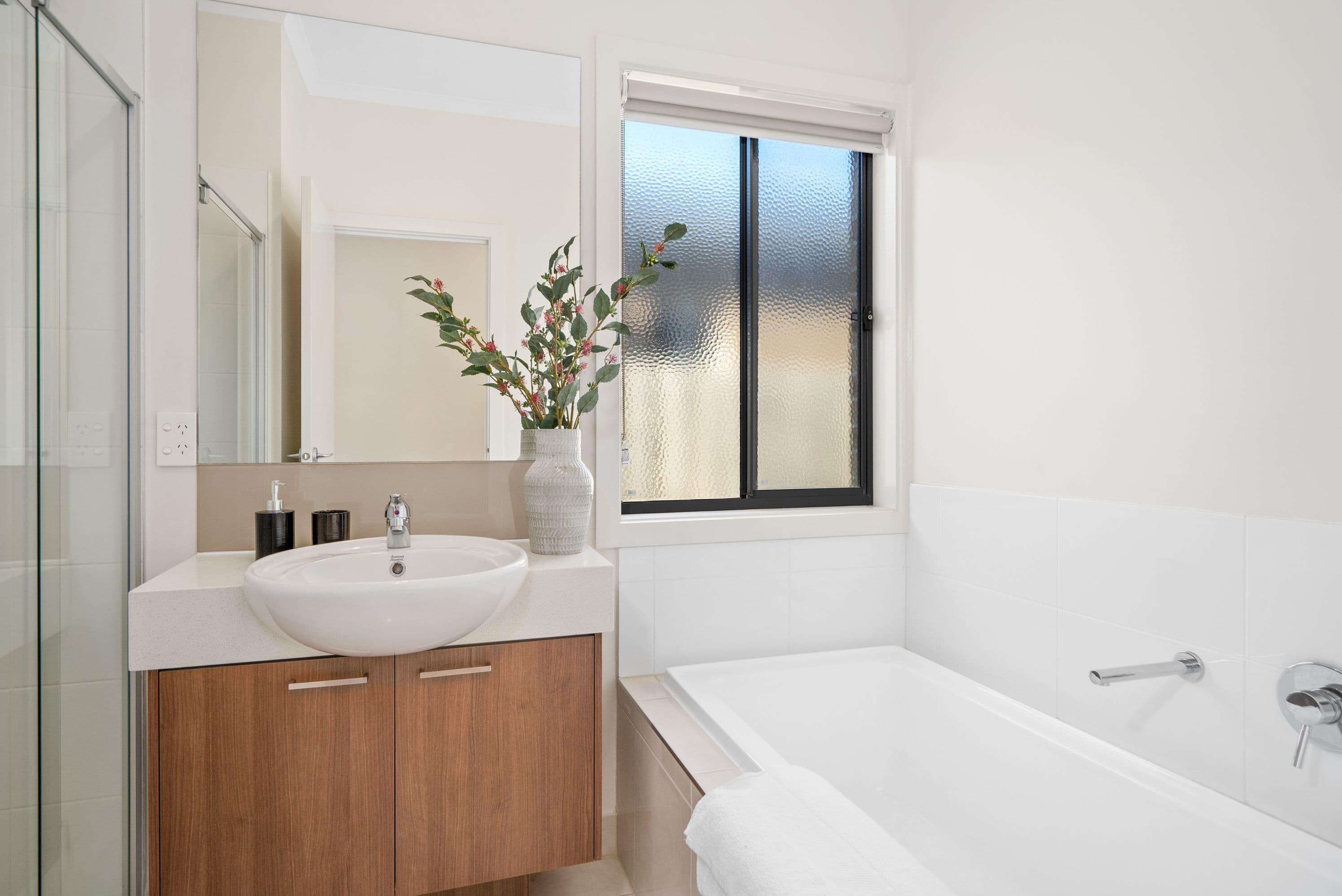 8 Hanley Street, Mernda VIC 3754, Mernda - Thumbnail 8