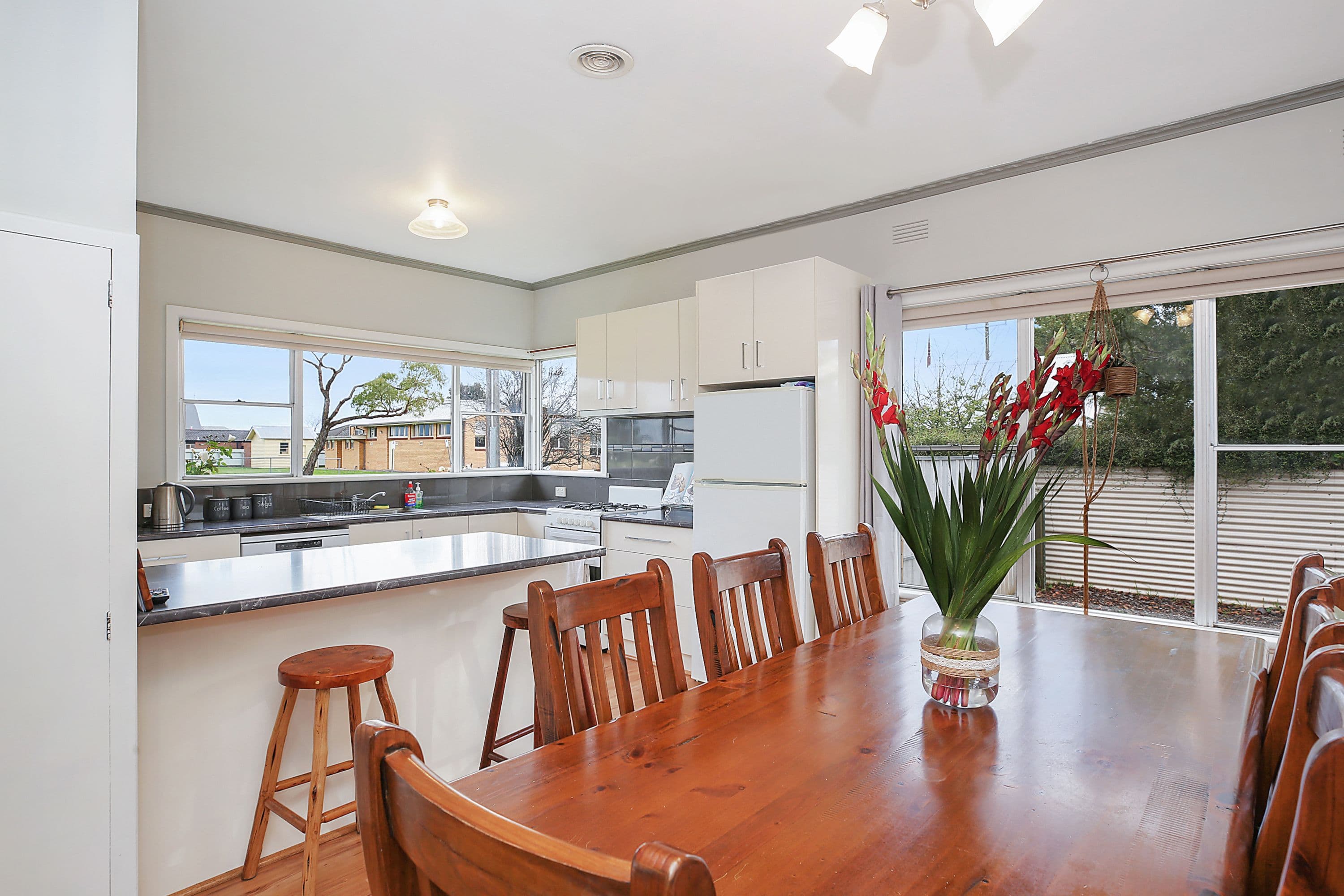 40 Adams Street, Cobden VIC 3266, Cobden - Thumbnail 3