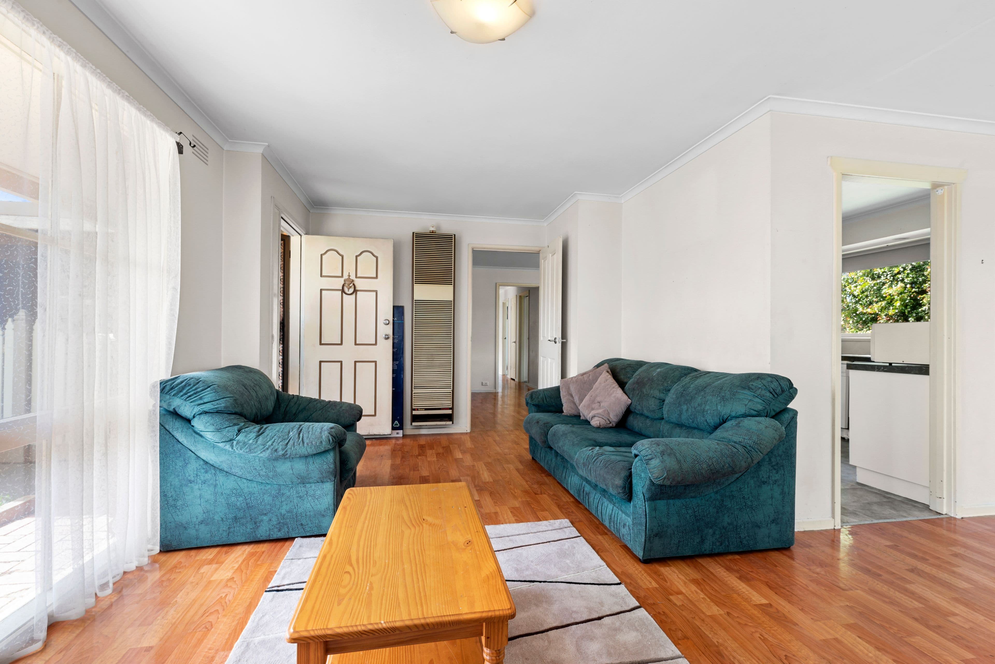 4 Cloverdale Drive, Corio VIC 3214, Corio - Thumbnail 2