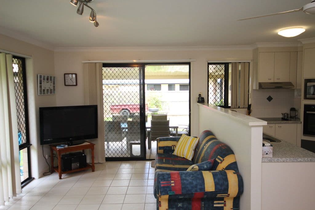 21 White Gums Road, Landsborough QLD 4550, Landsborough - Thumbnail 3